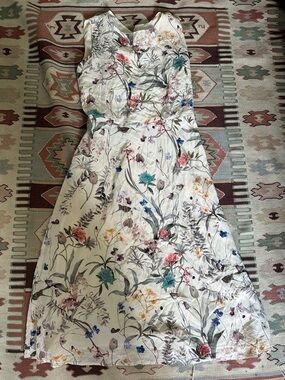 Amour Vert 100% Silk Size L White Maxi Dress with Multicolor Floral Print